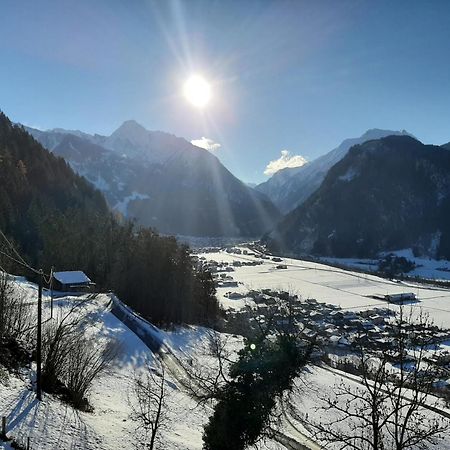 Mountain Chalet Appartement Mayrhofen Buitenkant foto